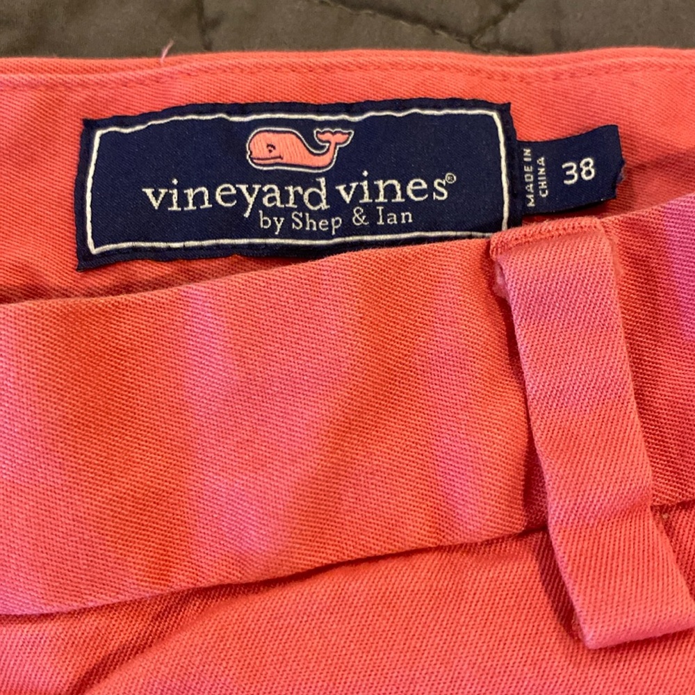 Vineyard vines pink classic cotton shorts